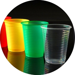 Купить пластиковые стаканы оптом в Украине с доставкой